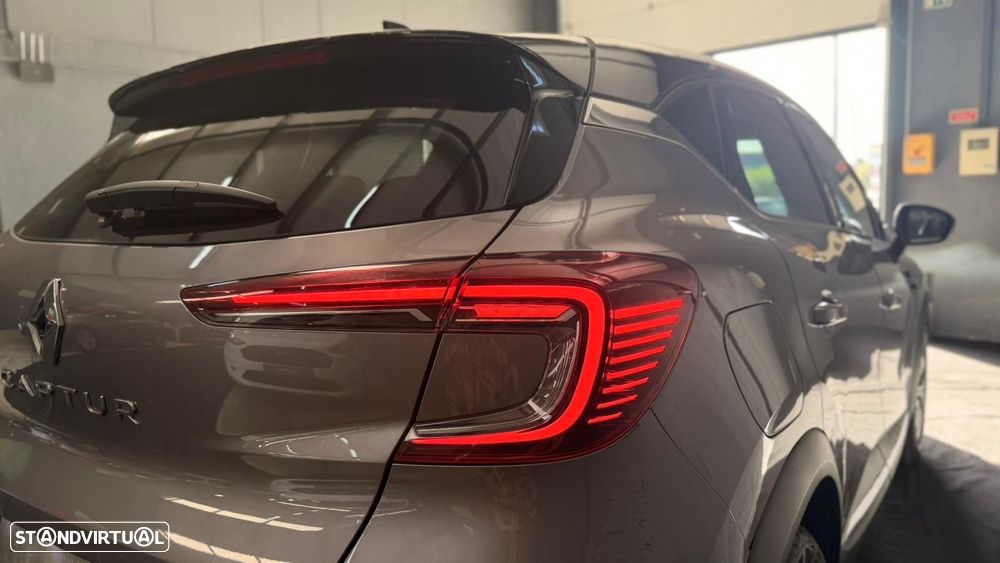 Renault Captur 1.0 TCe Techno Bi-Fuel - 11