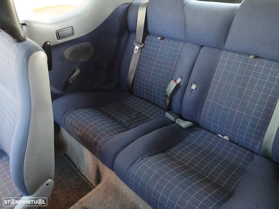 Fiat Punto Cabrio 60 S - 8