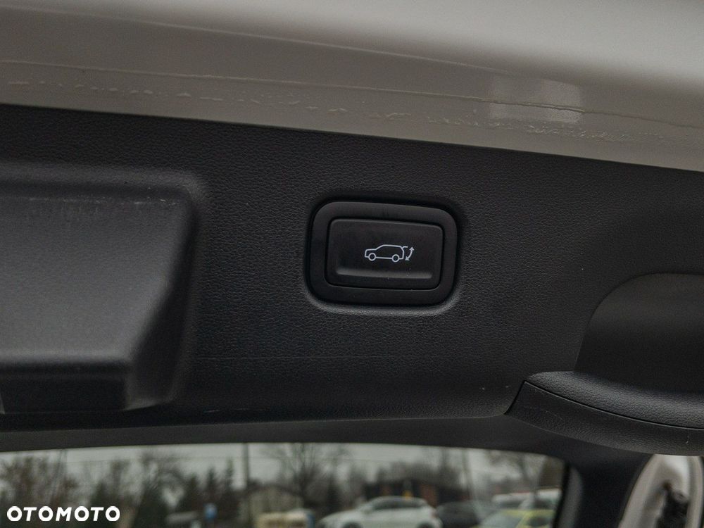 Hyundai Kona - 36