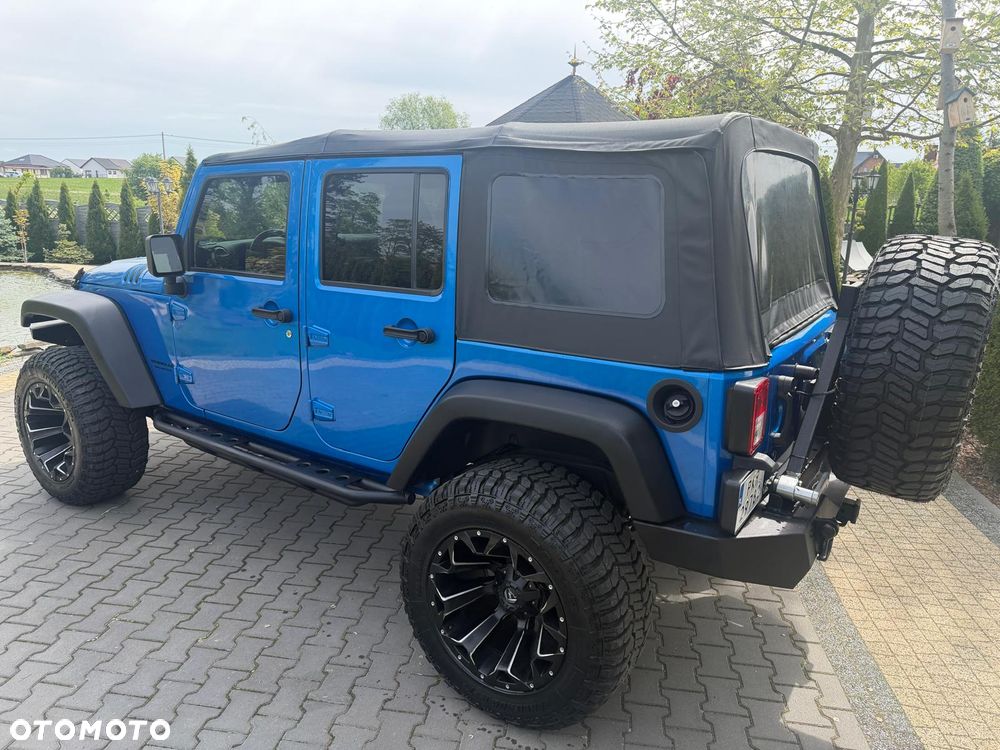 Jeep Wrangler Unlimited 2.8 CRD Automatik Rubicon - 23