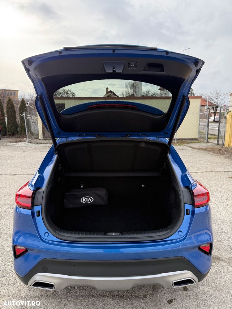 Kia XCeed 1.6 CRDi DCT7 LAUNCH EDITION - 18