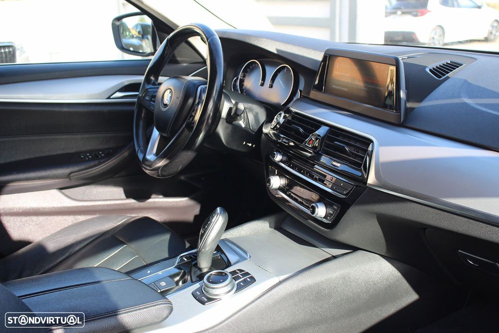 BMW 520 d Line Luxury Auto - 39
