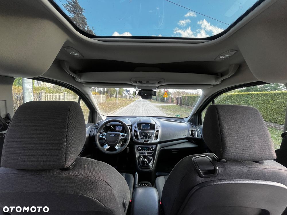 Ford Tourneo Connect Grand - 20