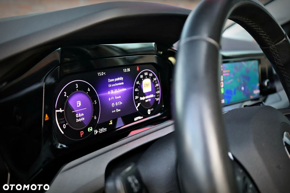 Volkswagen Golf - 18