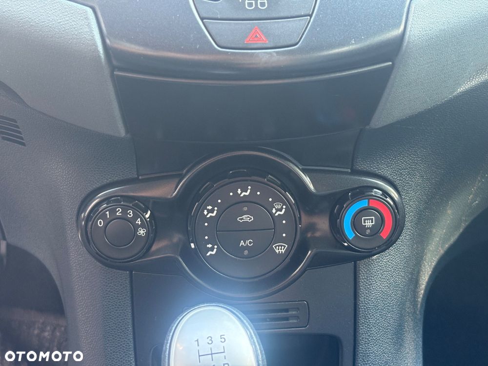 Ford Fiesta 1.25 Ambiente - 15