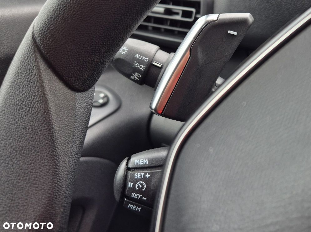 Peugeot Partner }{ Automat }{ 130KM }{ FV VAT }{ 2x drzwi przesuwne } - 11