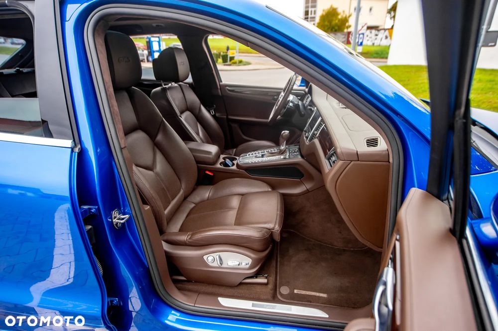 Porsche Macan GTS PDK - 40