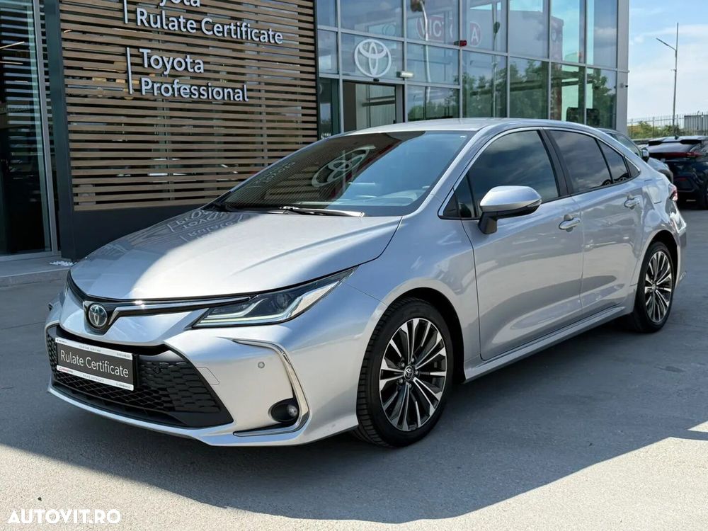 Toyota Corolla 1.8 HSD Dynamic - 3