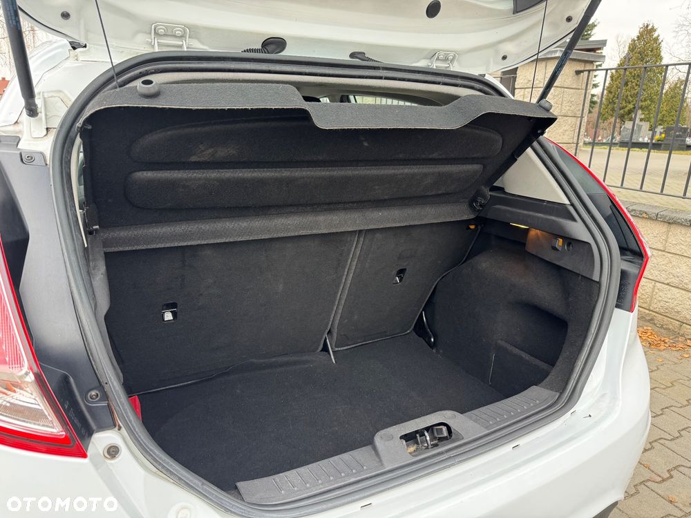 Ford Fiesta 1.6 TDCi Trend - 10