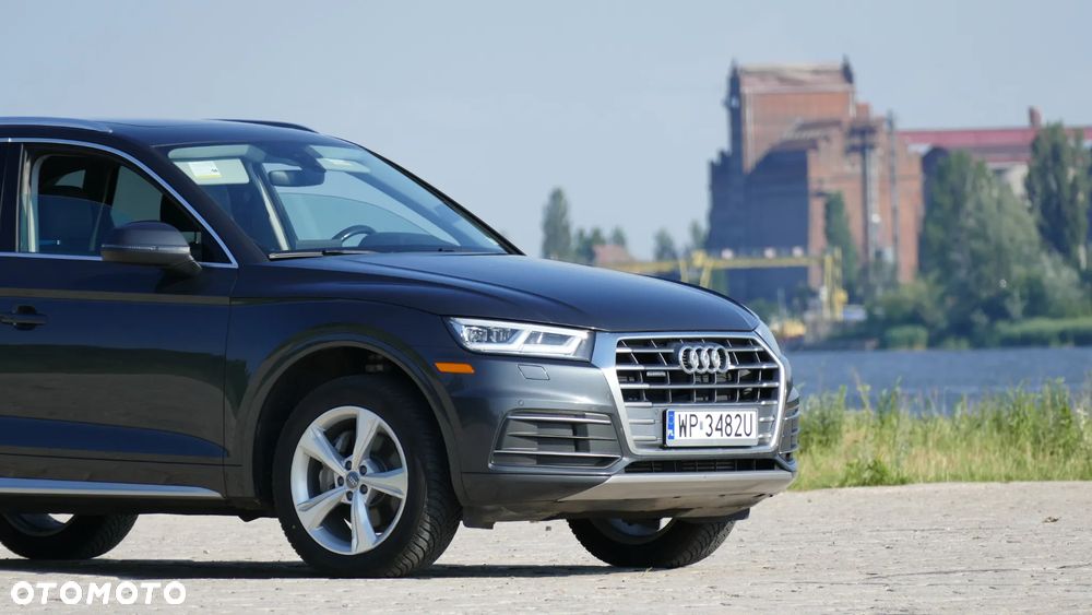 Audi Q5 2.0 TFSI Quattro S tronic design - 4
