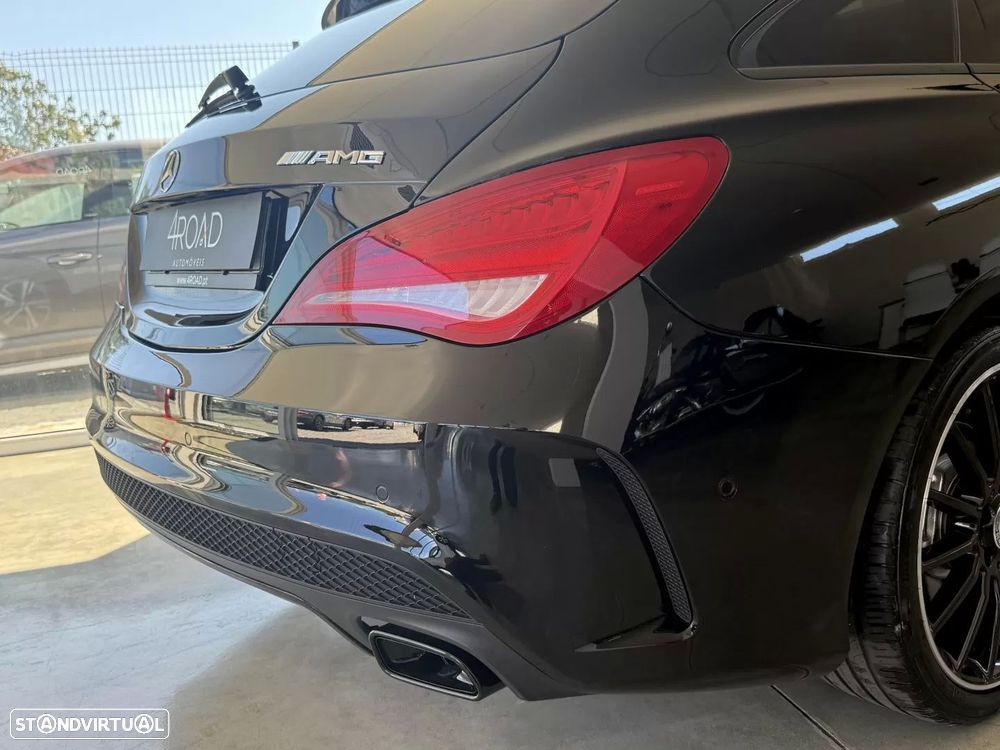 Mercedes-Benz CLA 200 d Shooting Brake AMG Line - 30