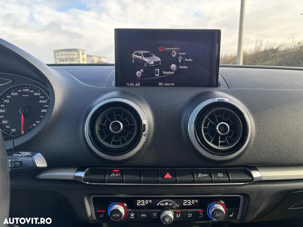 Audi A3 Sportback 1.6 TDI S tronic - 8