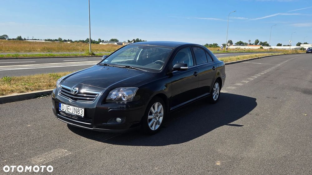 Toyota Avensis 2.0 D-4D Sol - 1
