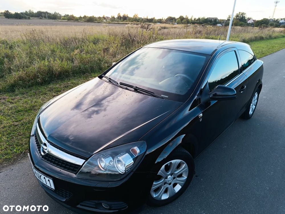 Opel Astra GTC 1.6 - 26