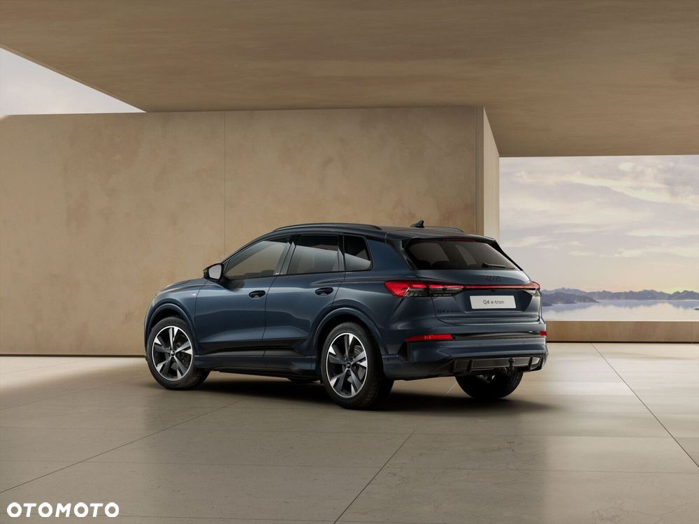 Audi Q4 e-tron - 6
