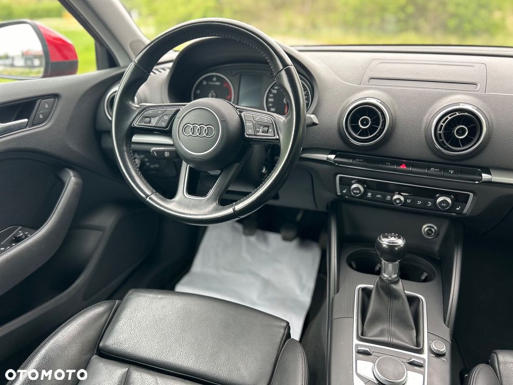 Audi A3 Sportback 1.6 TDI (clean diesel) Attraction - 23