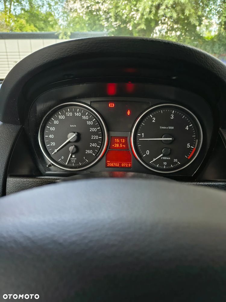 BMW X1 sDrive18d - 24