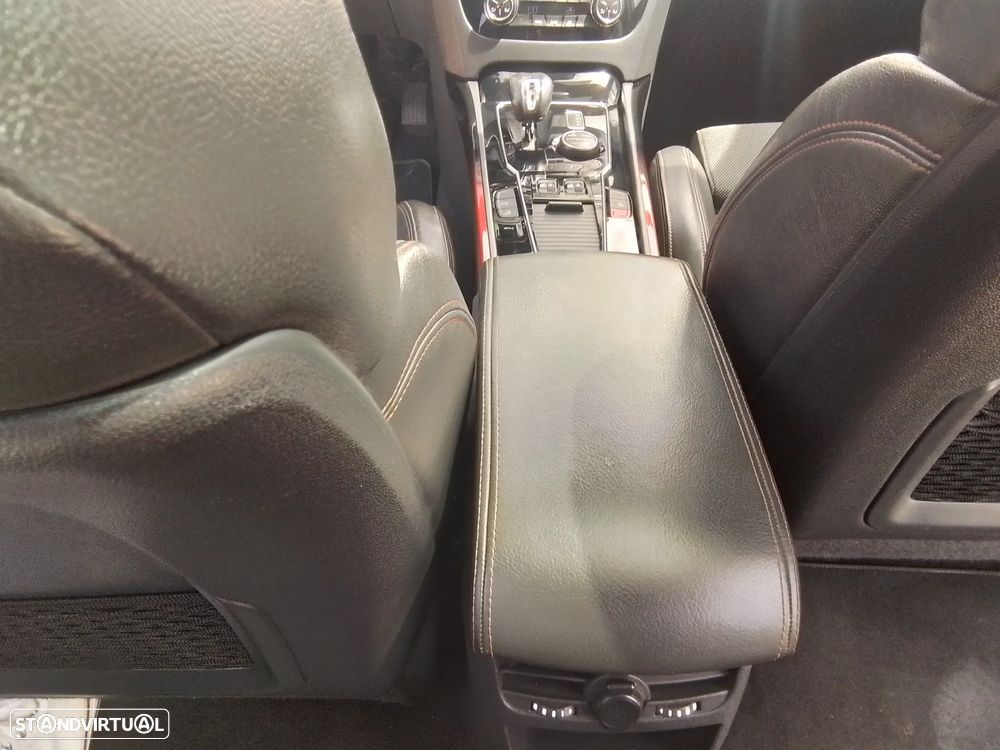 Peugeot 508 RXH 2.0 HDi Hybrid4 2-Tronic - 22