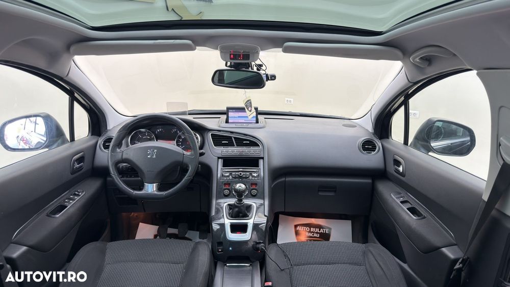 Peugeot 5008 HDI FAP 110 Family Plus - 8