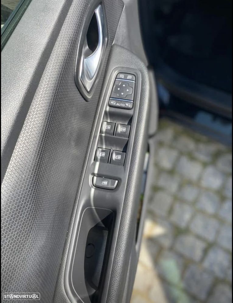 Renault Clio 0.9 TCe Limited Bi-Fuel - 7