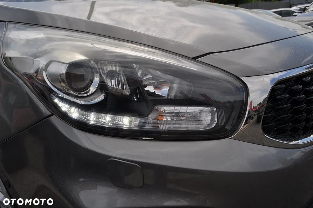 Kia Carens 1.6 GDI L - 8