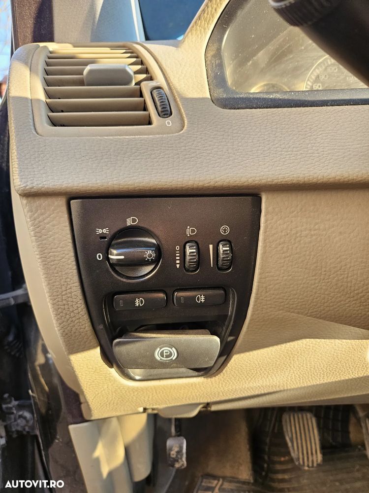 Volvo XC 90 D5 Comfort - 22