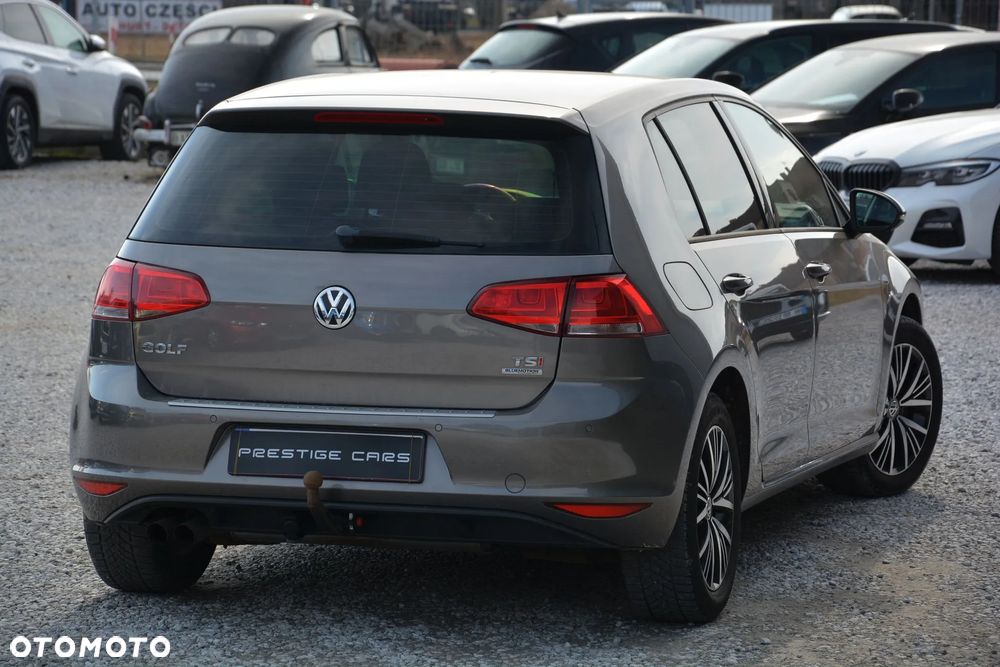 Volkswagen Golf - 13