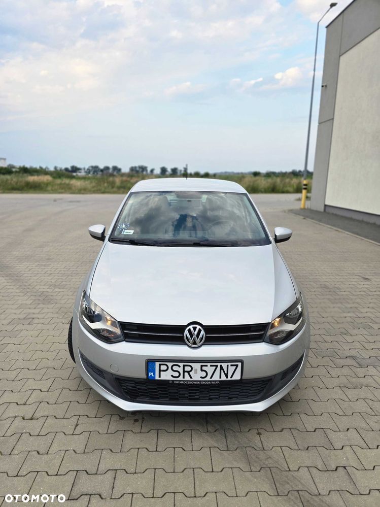 Volkswagen Polo - 2
