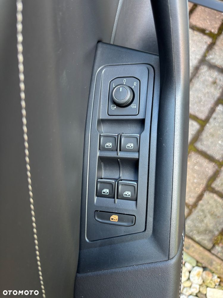 Volkswagen T-Roc 2.0 TDI Life Plus - 19