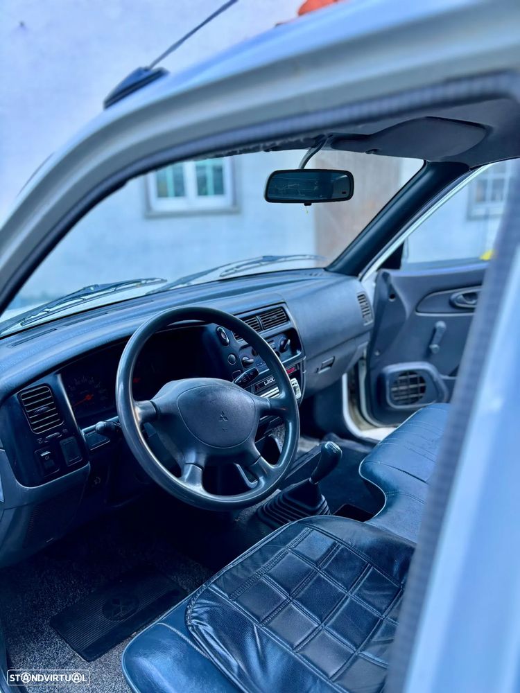 Mitsubishi L200 - 7