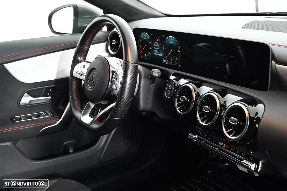 Mercedes-Benz CLA 200 - 25