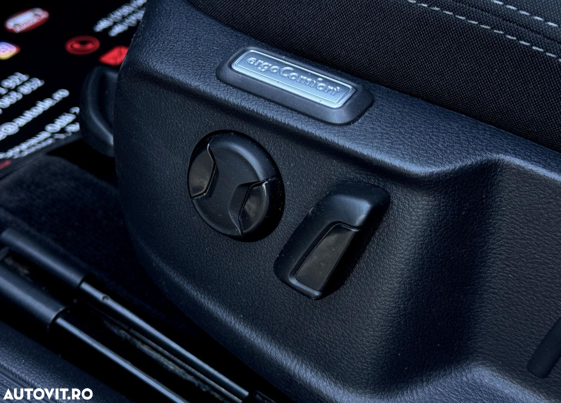 Volkswagen Passat - 14
