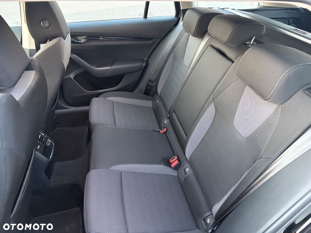 Skoda Octavia 1.4 TSI Plug-In Hybrid Ambition DSG - 14