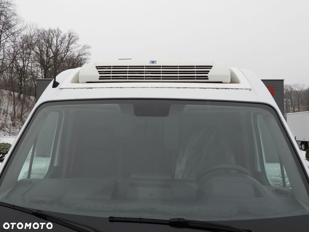 Renault MASTER FURGON CHŁODNIA  -10*C ZASILANIE 230V TEMPOMAT NAWIGACJA LEDY KLIMATYZACJA  150KM - 17