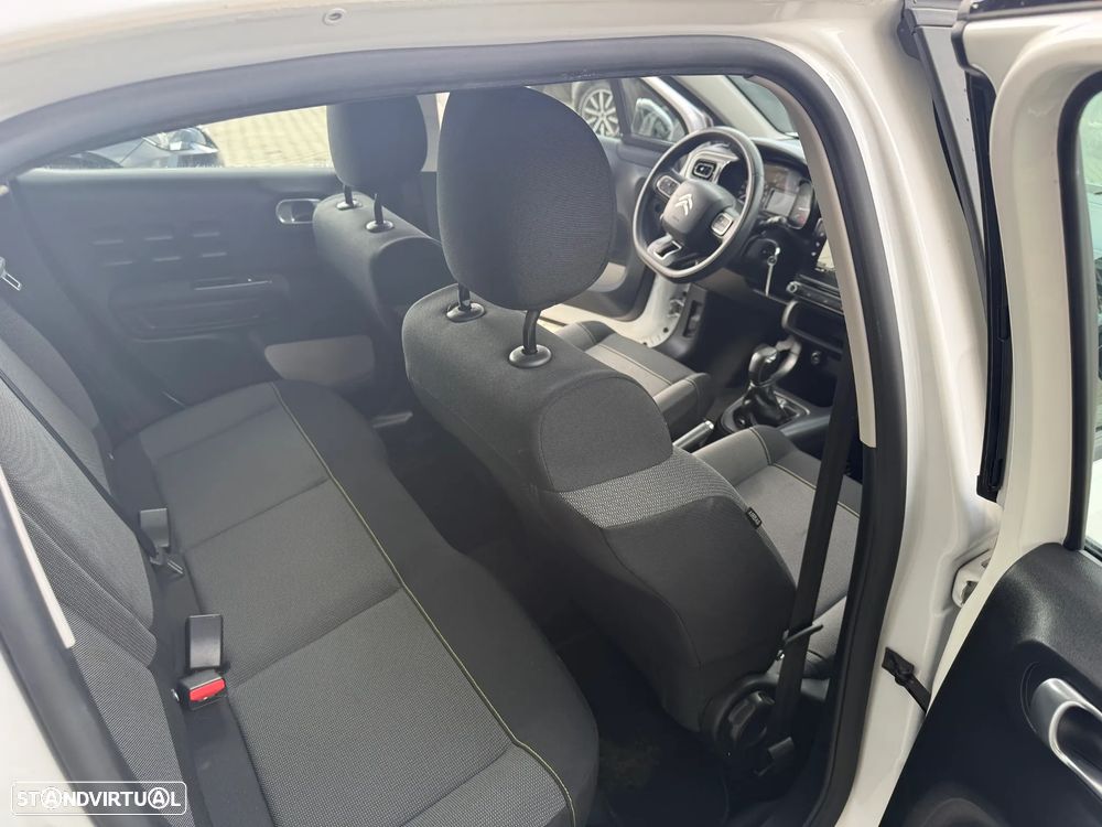 Citroën C3 BlueHDi 100 S&S PLUS - 10