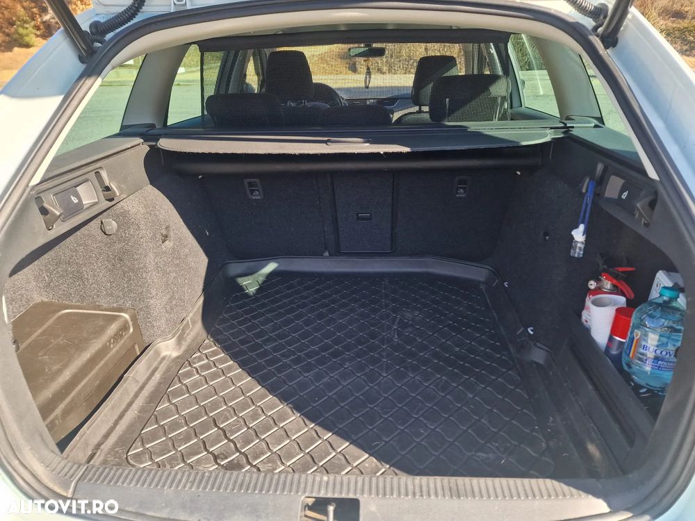 Skoda Octavia 2.0 TDI 4x4 DSG Scout - 11