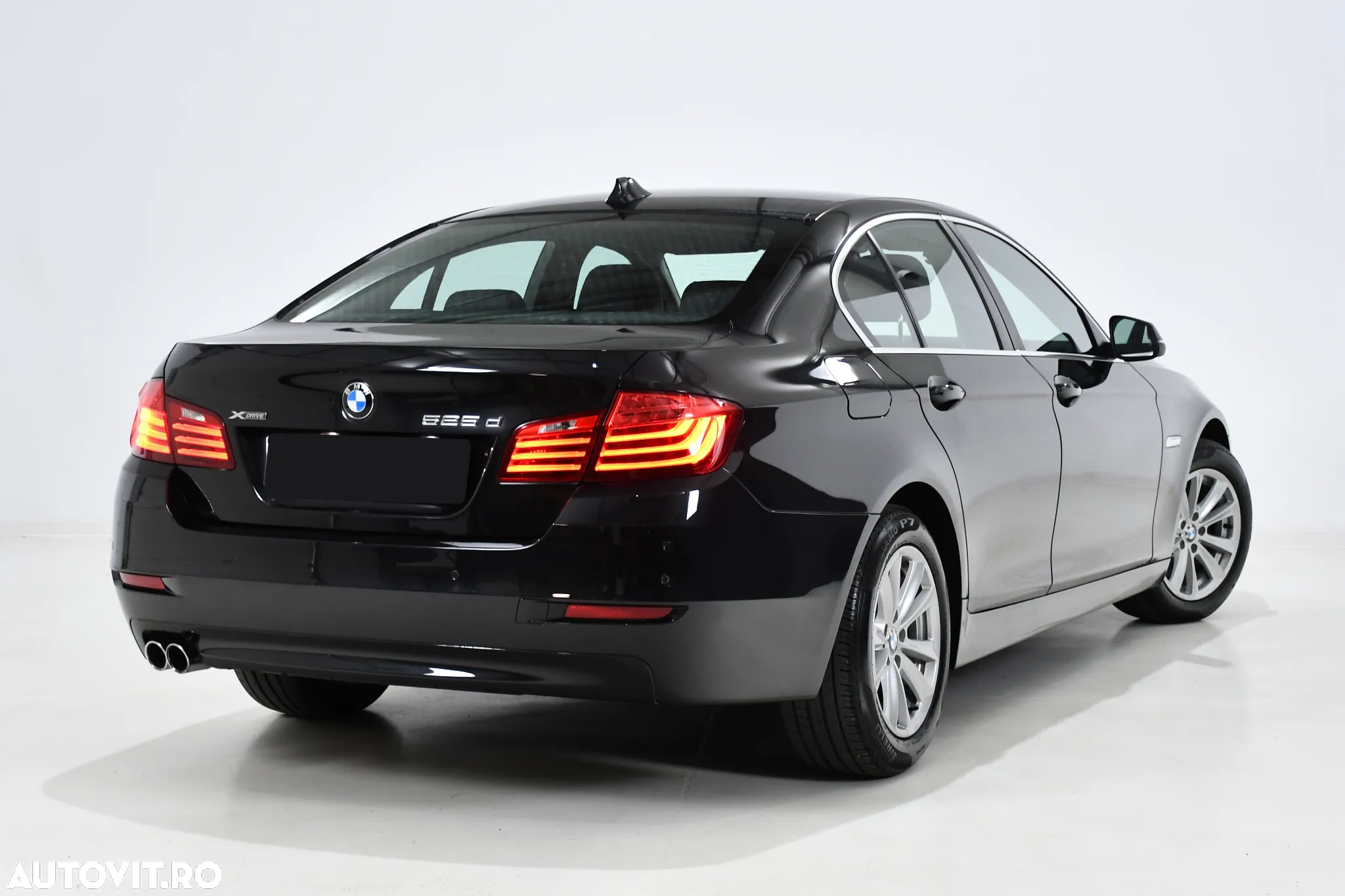 BMW Seria 5 525d xDrive Aut. - 7