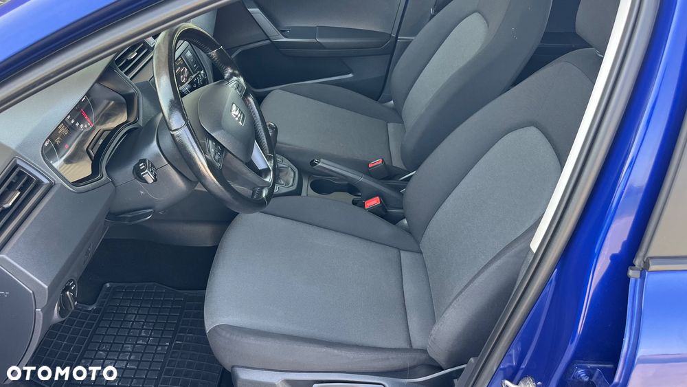 Kia Venga - 34