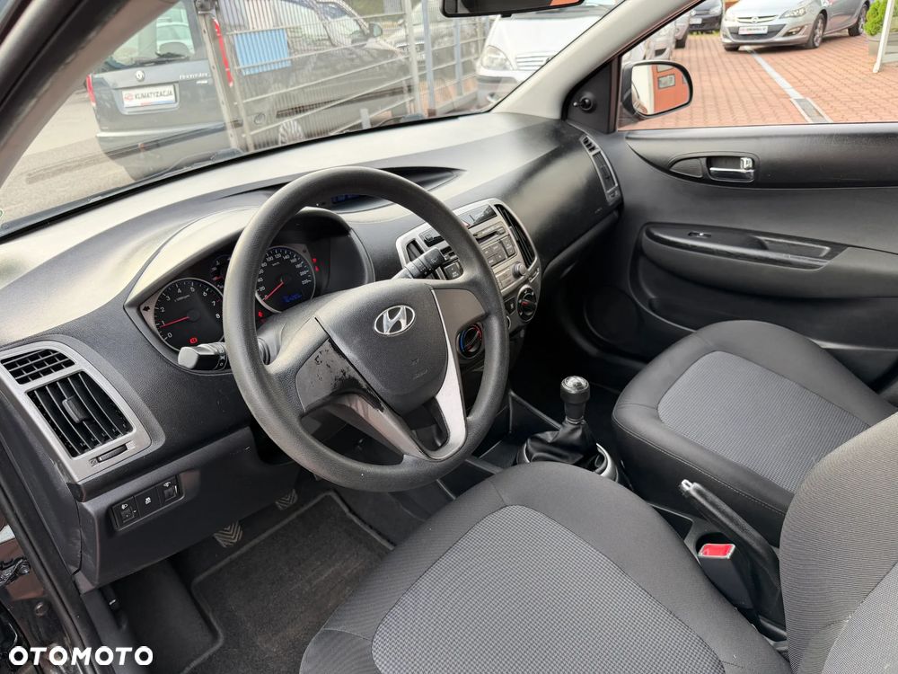 Hyundai i20 - 14