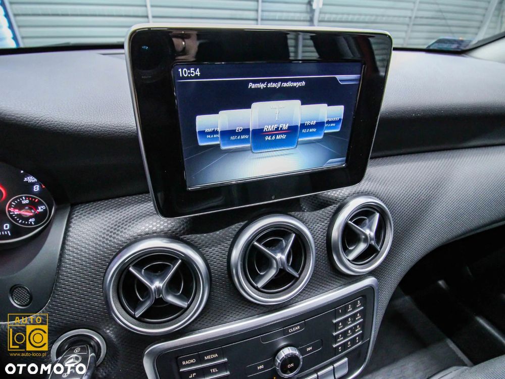 Mercedes-Benz Klasa A 160 AMG Line - 18