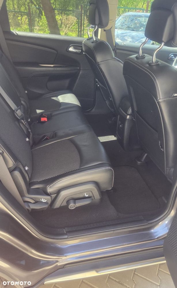 Dodge Journey - 8