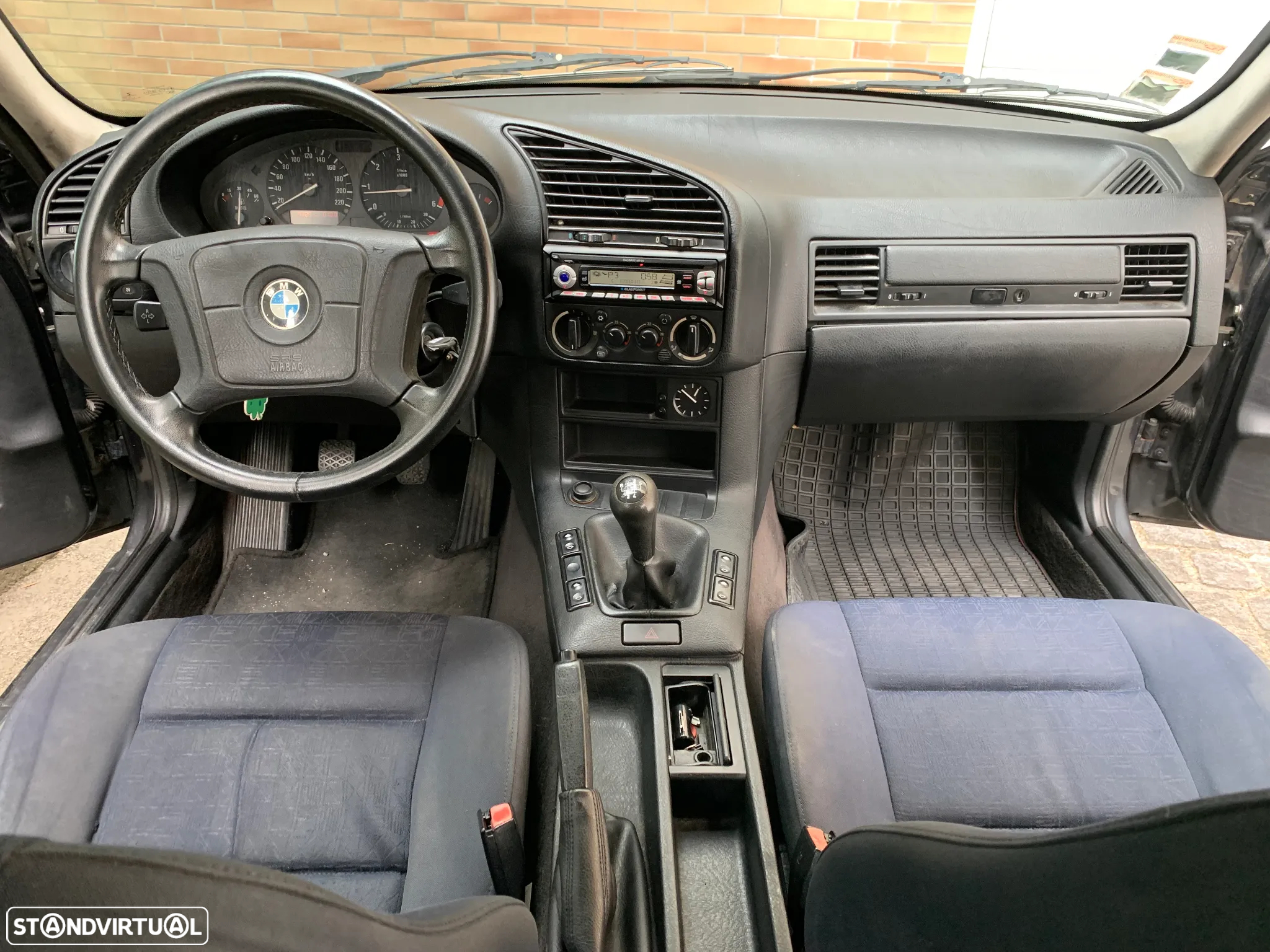 BMW 318 tds Touring Sport - 2