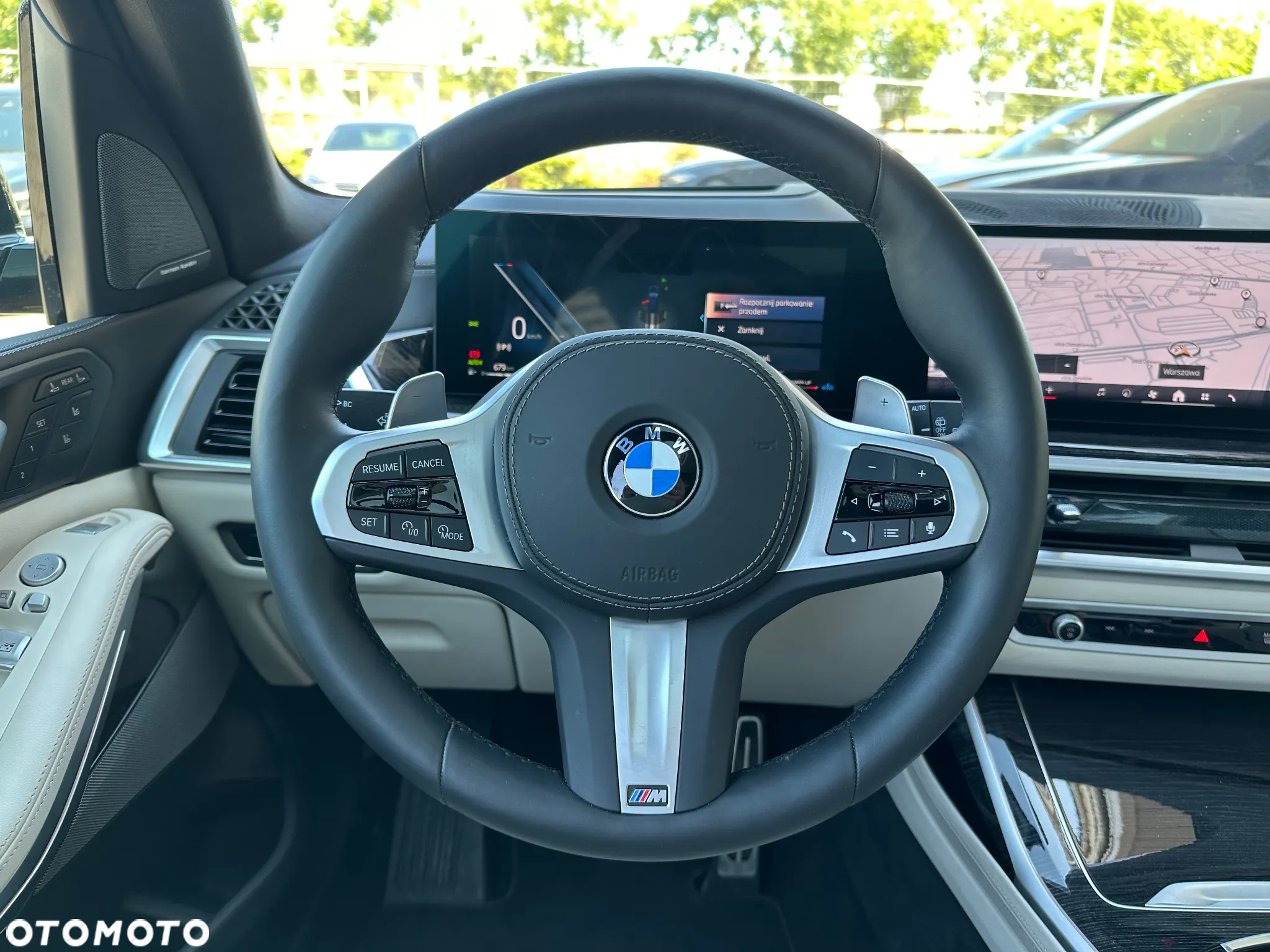 BMW X7 - 24