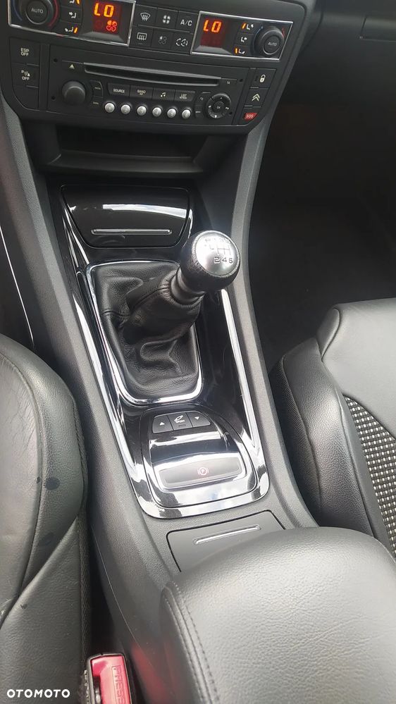 Citroën C5 2.0 HDi Exclusive - 22