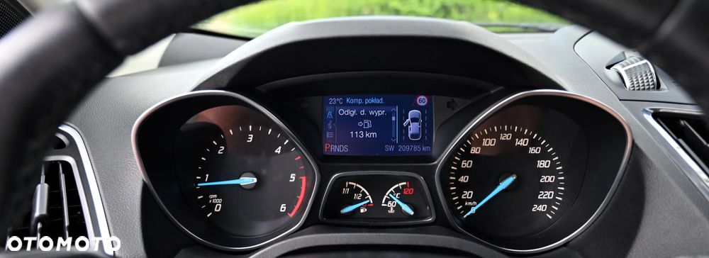 Ford Kuga - 16