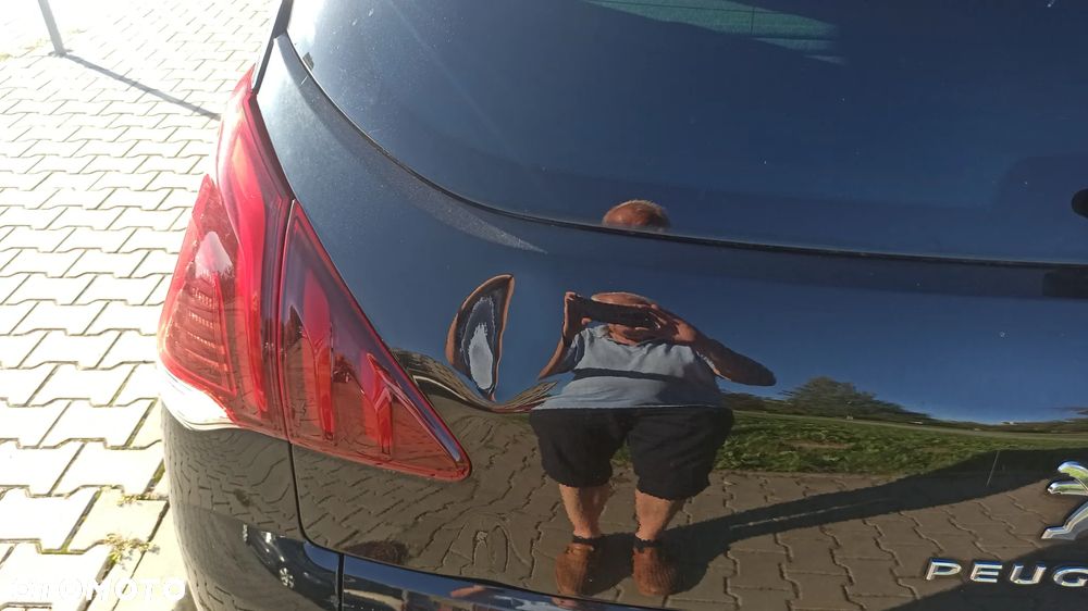 Peugeot 3008 HDi FAP 150 Platinum - 14