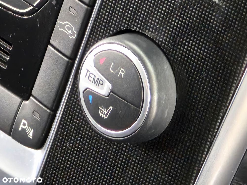 Volvo V40 D2 Momentum - 15