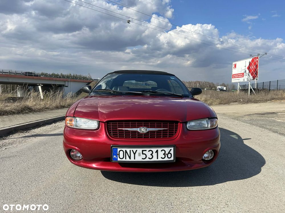 Chrysler Stratus - 2
