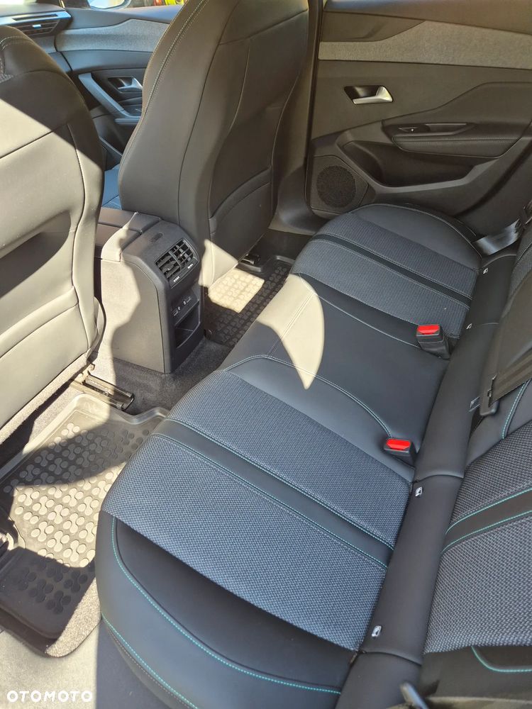 Peugeot 308 1.2 PureTech GPF Allure Pack S&S - 6