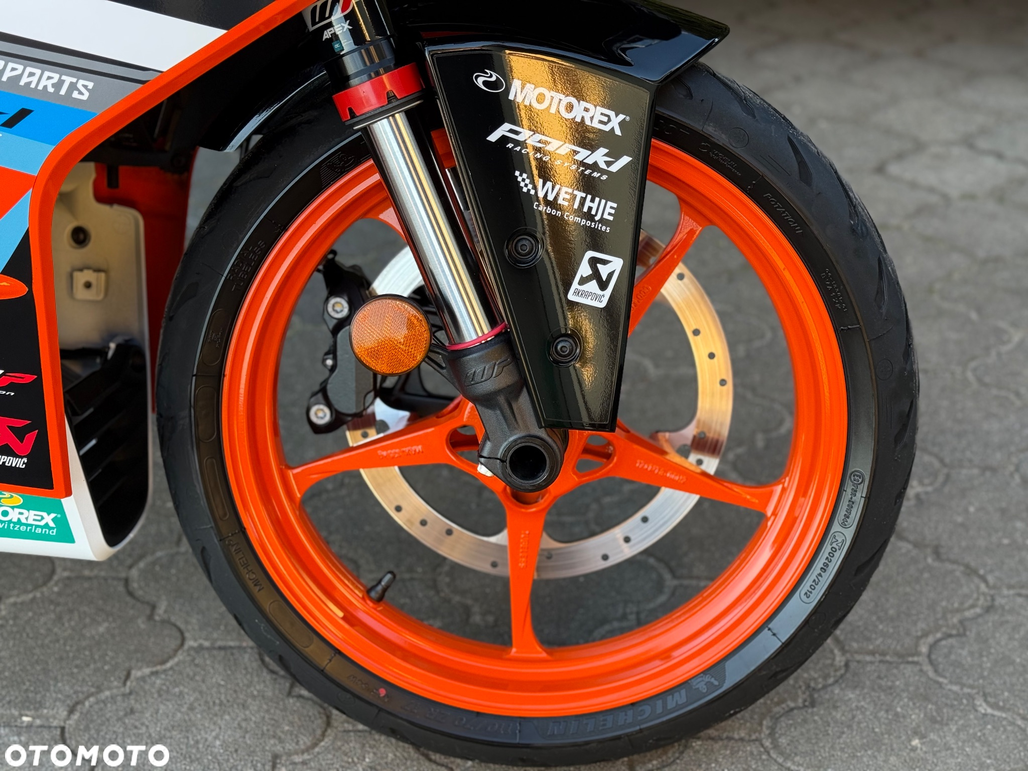 KTM RC 125 - 11